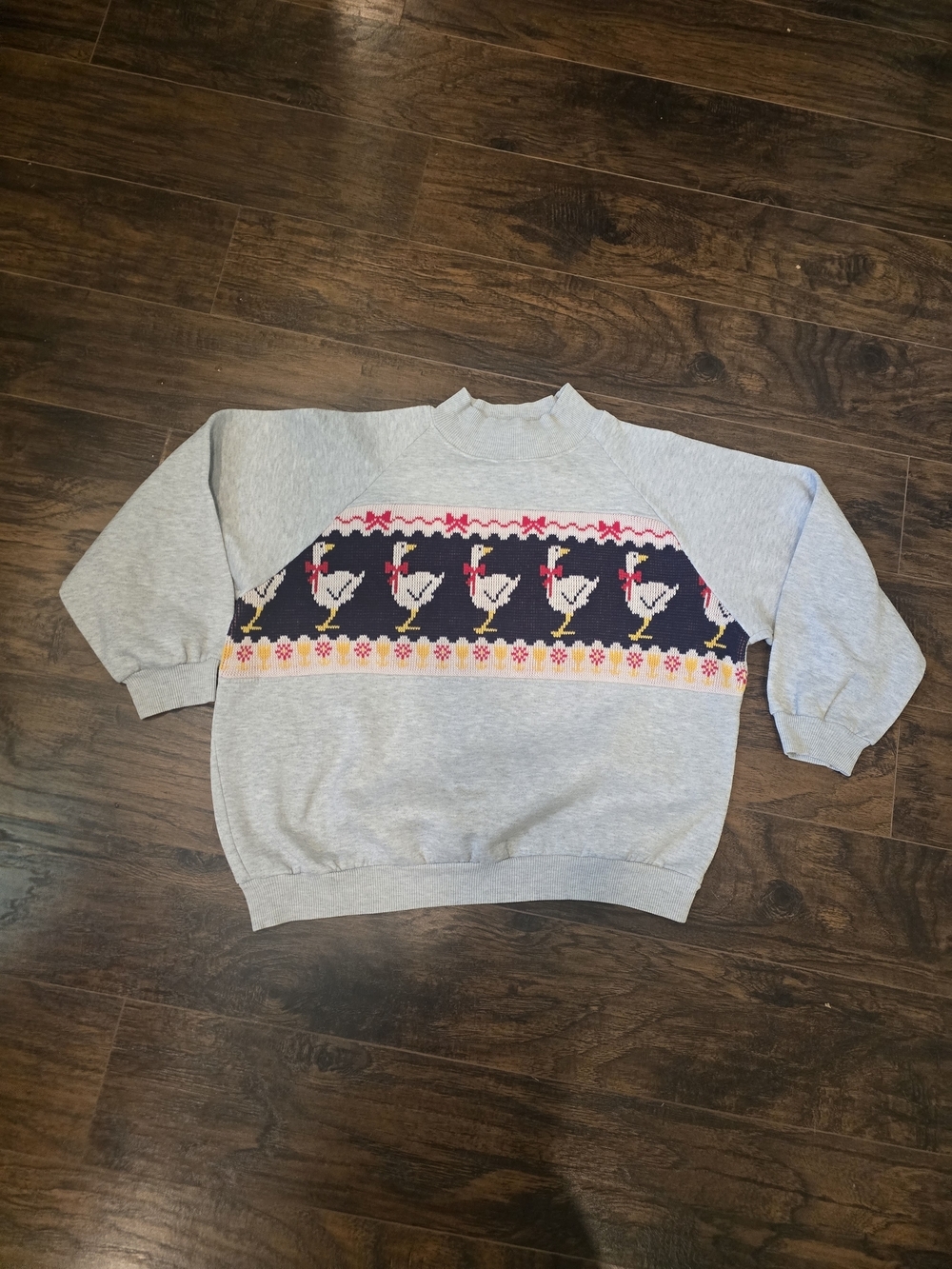 Extra Elements | Vintage Goose Sweatshirt 20W